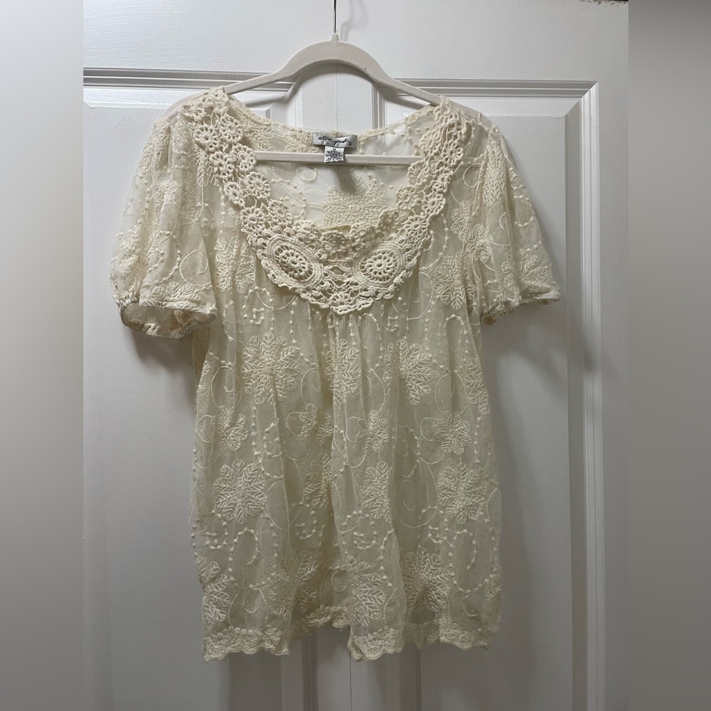 Ultra Pink brand, 1X Cotton Blend, Lace Top Shirt Embroidered Details Floral